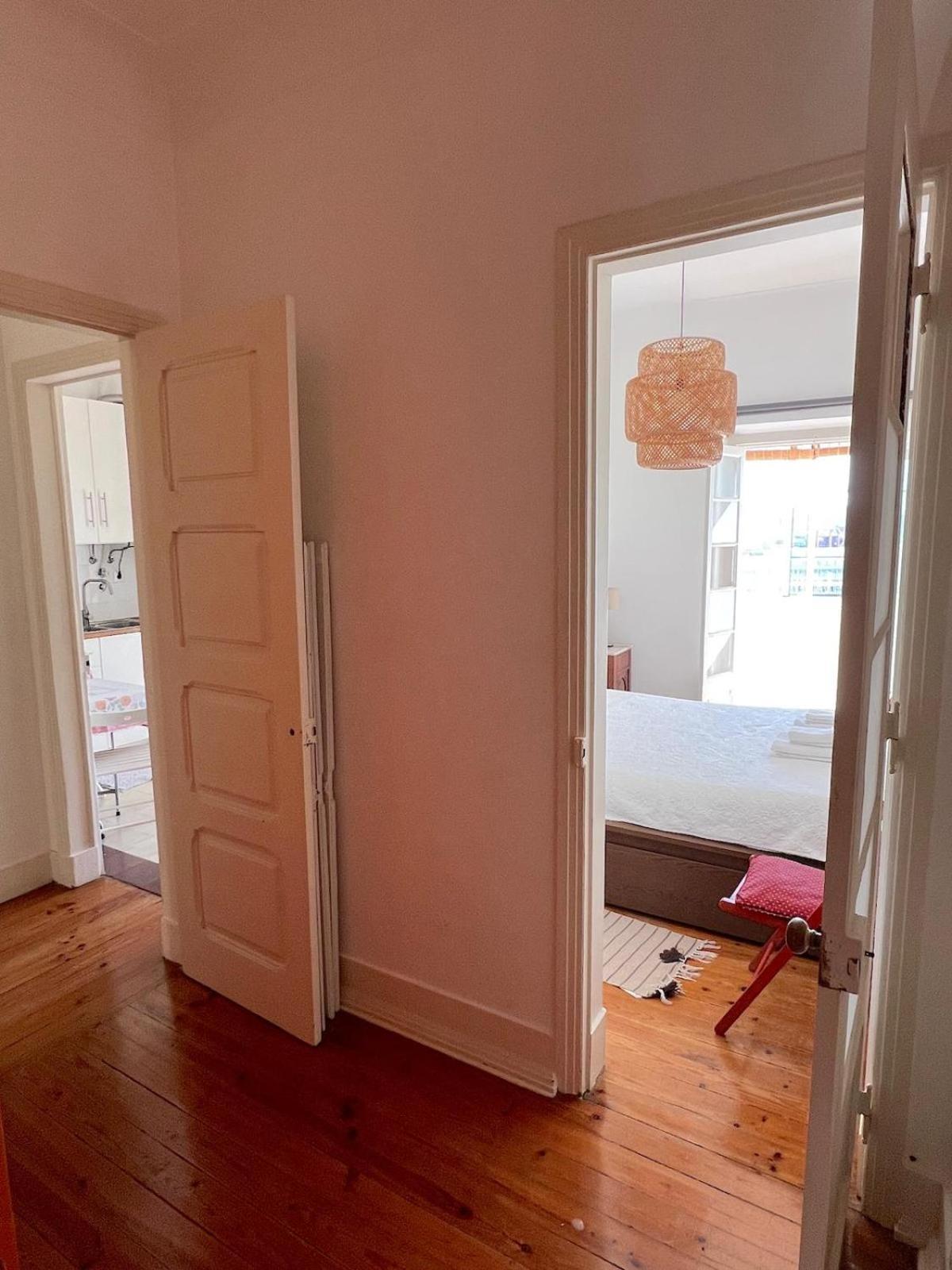 Apartamento Sobre O Rio リスボン エクステリア 写真