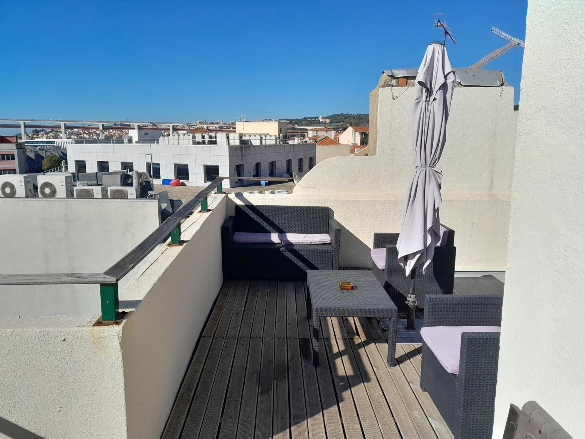 Apartamento Sobre O Rio リスボン エクステリア 写真